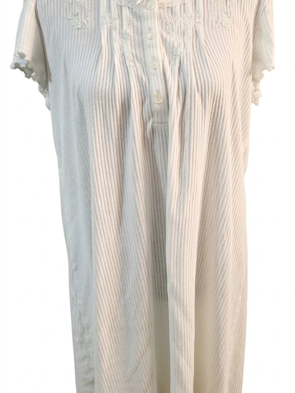 Miss Elaine Light Mint Ribbed Button-Front Tunic with Lace Trim